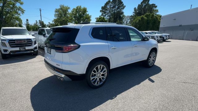 GMC Acadia Vehicle Full-screen Gallery Image 08