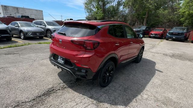 Buick Encore GX Vehicle Full-screen Gallery Image 08
