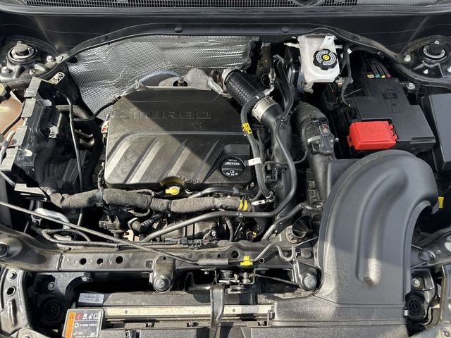 Buick Encore GX Vehicle Full-screen Gallery Image 28