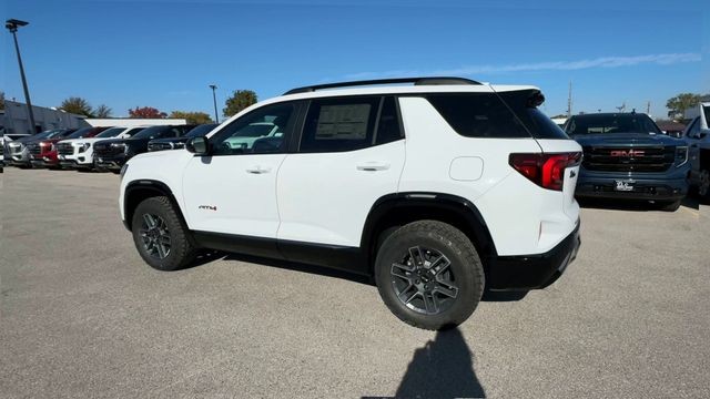 GMC Terrain Vehicle Full-screen Gallery Image 06