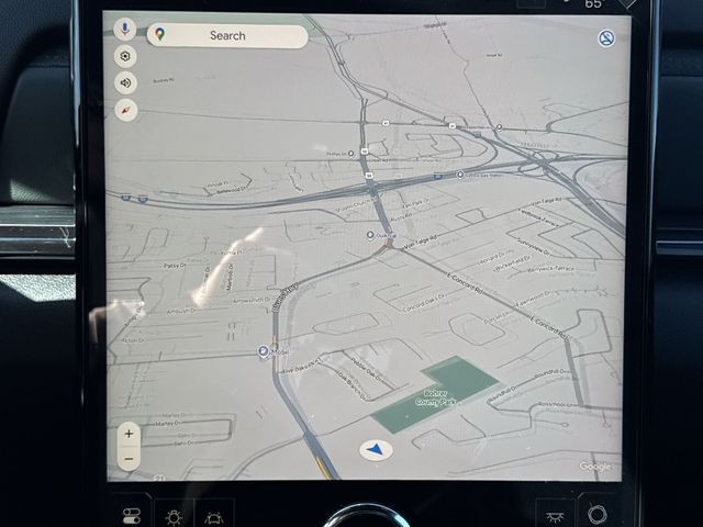 GMC Terrain Vehicle Full-screen Gallery Image 18