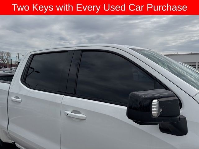 GMC Sierra 1500 Vehicle Full-screen Gallery Image 06