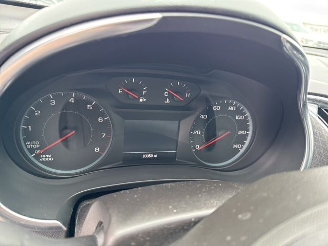 Chevrolet Malibu Vehicle Full-screen Gallery Image 18