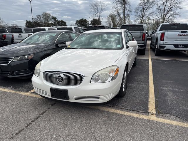 Buick Lucerne Vehicle Full-screen Gallery Image 03
