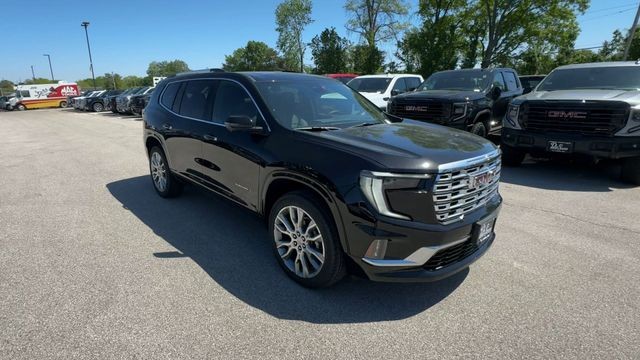 GMC Acadia Vehicle Full-screen Gallery Image 02