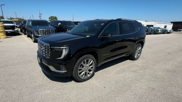 GMC Acadia Vehicle Full-screen Gallery Image 04