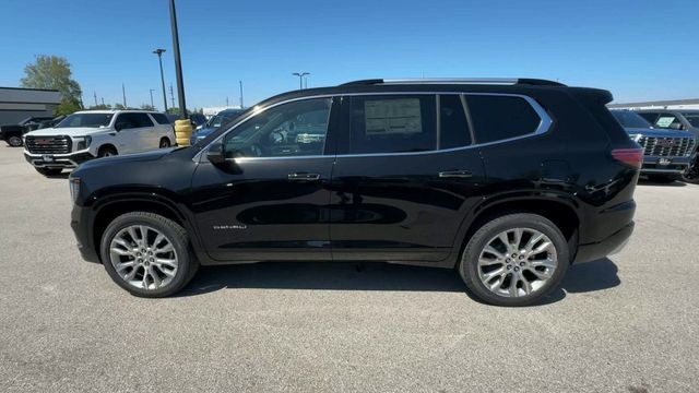 GMC Acadia Vehicle Full-screen Gallery Image 05