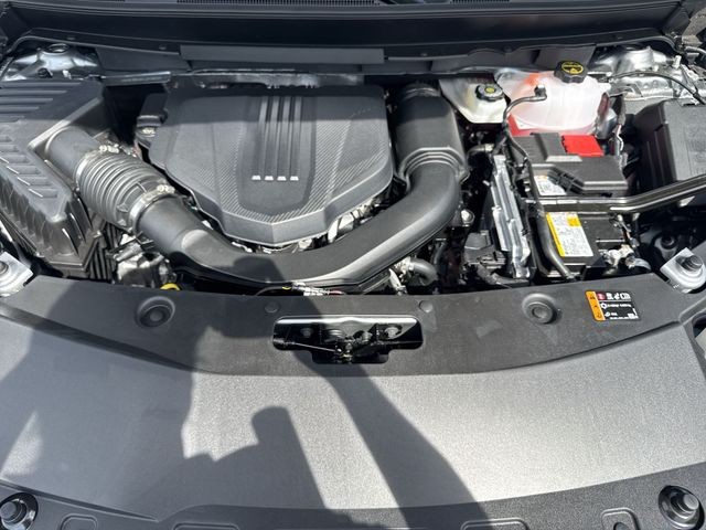 Buick Enclave Vehicle Full-screen Gallery Image 26