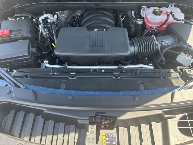 GMC Yukon XL Vehicle Full-screen Gallery Image 27