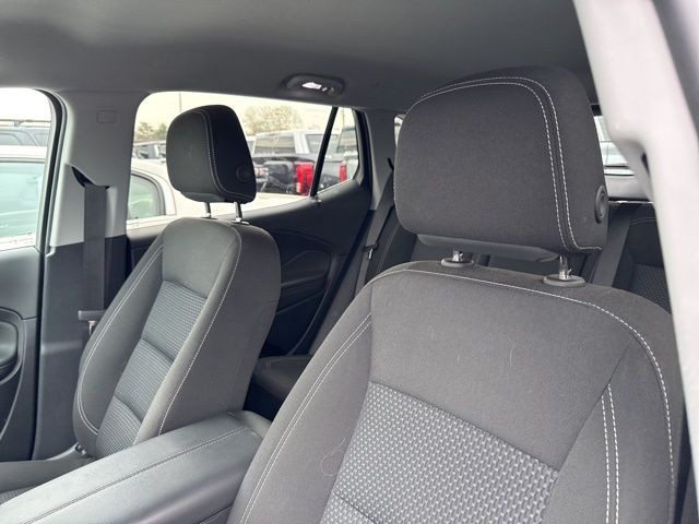 GMC Terrain Vehicle Full-screen Gallery Image 18