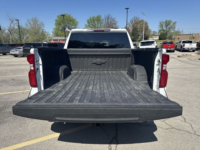 Chevrolet Silverado 1500 Vehicle Full-screen Gallery Image 29
