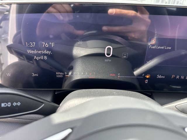 Buick Enclave Vehicle Full-screen Gallery Image 15