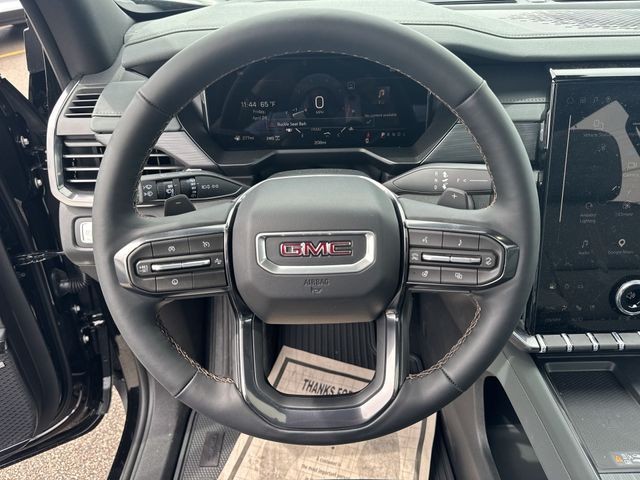 GMC Acadia Vehicle Full-screen Gallery Image 14