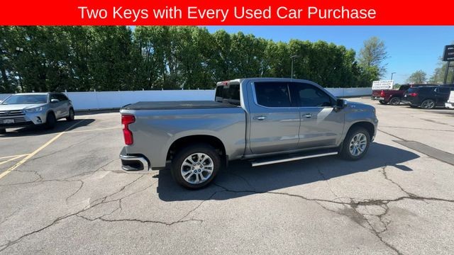 Chevrolet Silverado 1500 Vehicle Full-screen Gallery Image 10