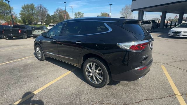 Buick Enclave Vehicle Full-screen Gallery Image 06