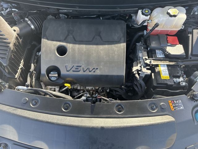 Buick Enclave Vehicle Full-screen Gallery Image 29