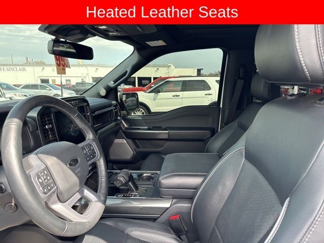 Ford F-150 Vehicle Full-screen Gallery Image 23