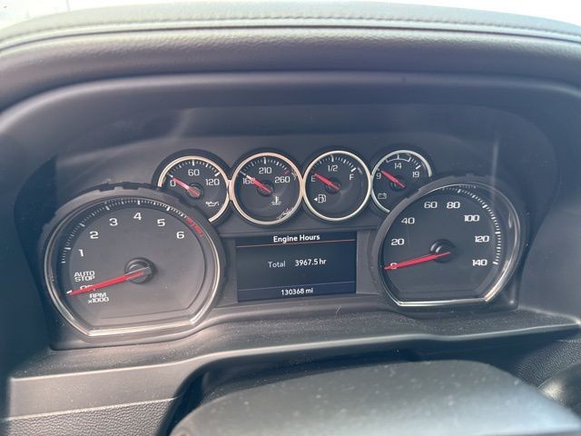 Chevrolet Silverado 1500 LTD Vehicle Full-screen Gallery Image 18