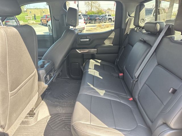Chevrolet Silverado 1500 LTD Vehicle Full-screen Gallery Image 28