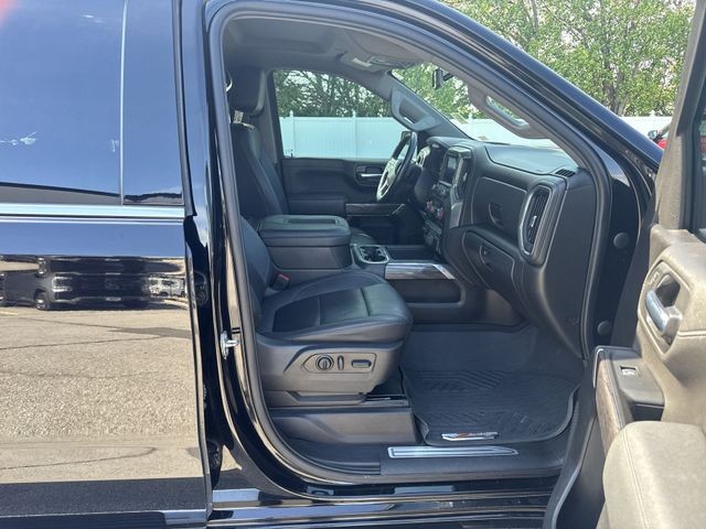 Chevrolet Silverado 1500 LTD Vehicle Full-screen Gallery Image 32