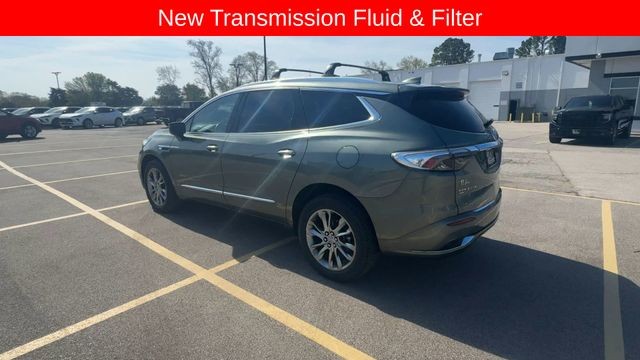 Buick Enclave Vehicle Full-screen Gallery Image 06