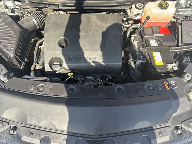 Buick Enclave Vehicle Full-screen Gallery Image 31