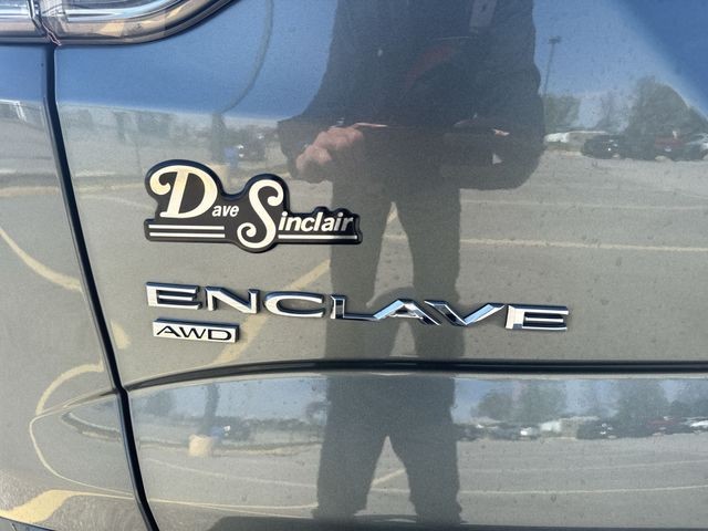 Buick Enclave Vehicle Full-screen Gallery Image 33