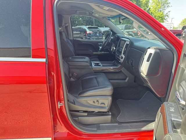GMC Sierra 1500 Vehicle Full-screen Gallery Image 32