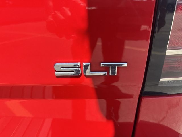 GMC Sierra 1500 Vehicle Full-screen Gallery Image 35