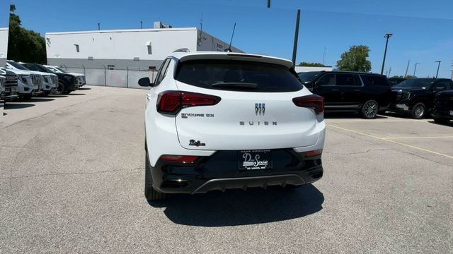 Buick Encore GX Vehicle Full-screen Gallery Image 07