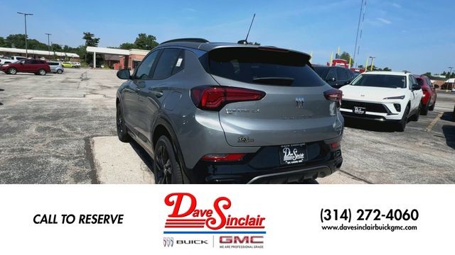 Buick Encore GX Vehicle Full-screen Gallery Image 07