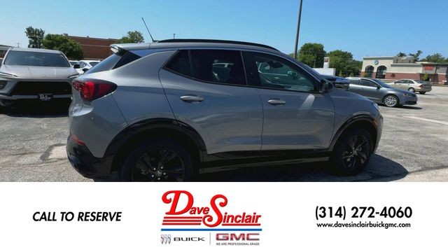 Buick Encore GX Vehicle Full-screen Gallery Image 09