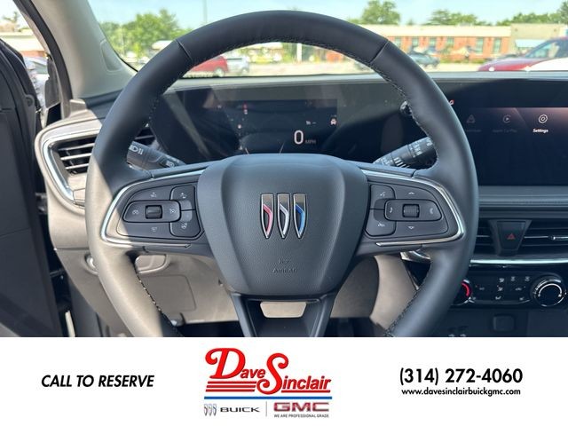 Buick Encore GX Vehicle Full-screen Gallery Image 14