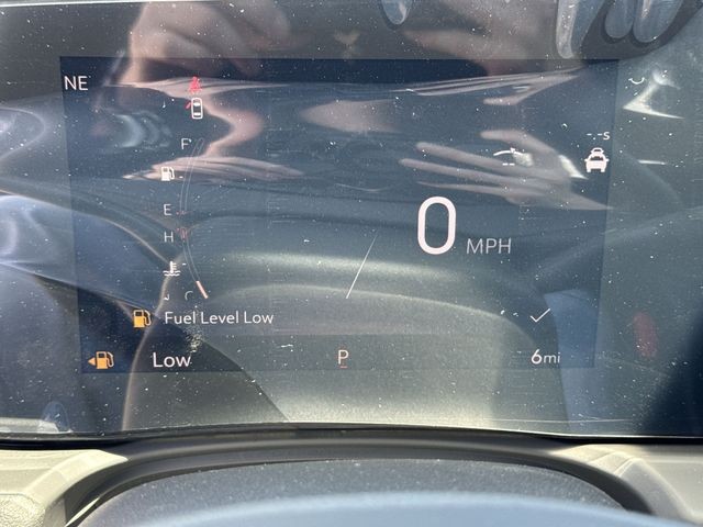Buick Encore GX Vehicle Full-screen Gallery Image 15