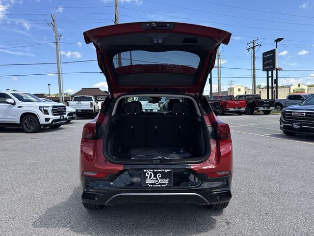 Buick Encore GX Vehicle Full-screen Gallery Image 22