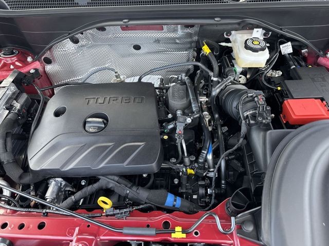 Buick Encore GX Vehicle Full-screen Gallery Image 24