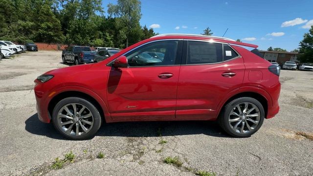 Buick Encore GX Vehicle Full-screen Gallery Image 05