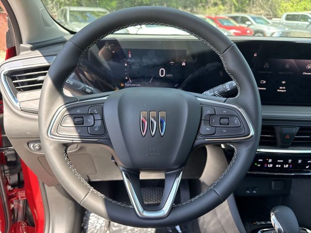 Buick Encore GX Vehicle Full-screen Gallery Image 14