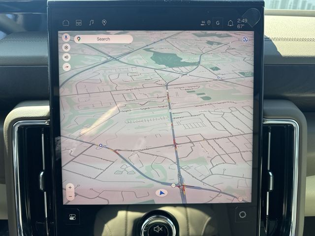 GMC Yukon XL Vehicle Full-screen Gallery Image 18