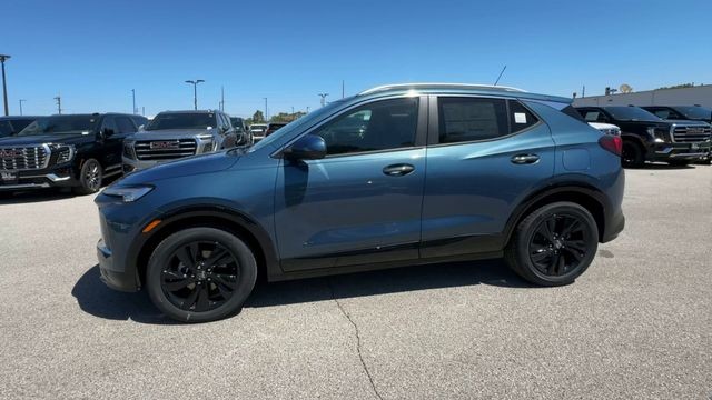 Buick Encore GX Vehicle Full-screen Gallery Image 05