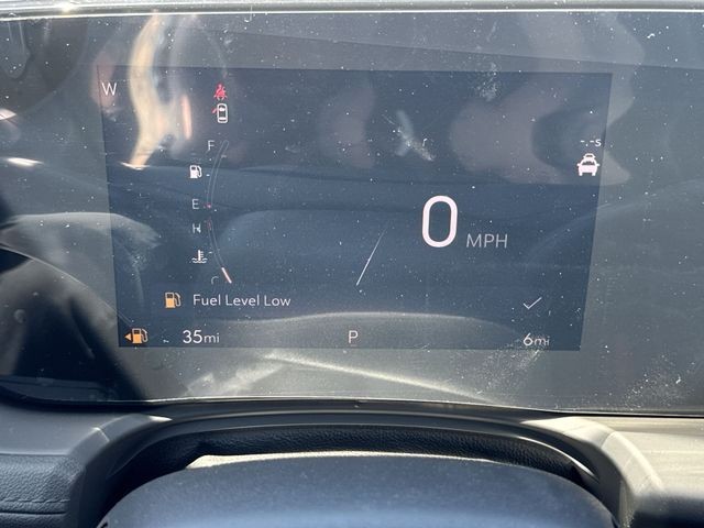 Buick Encore GX Vehicle Full-screen Gallery Image 15