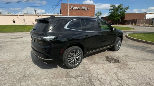 Buick Enclave Vehicle Full-screen Gallery Image 08