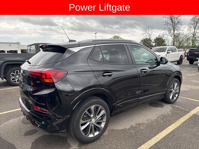 Buick Encore GX Vehicle Full-screen Gallery Image 08