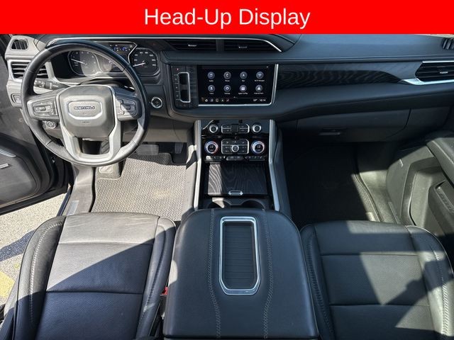 GMC Yukon XL Vehicle Full-screen Gallery Image 25