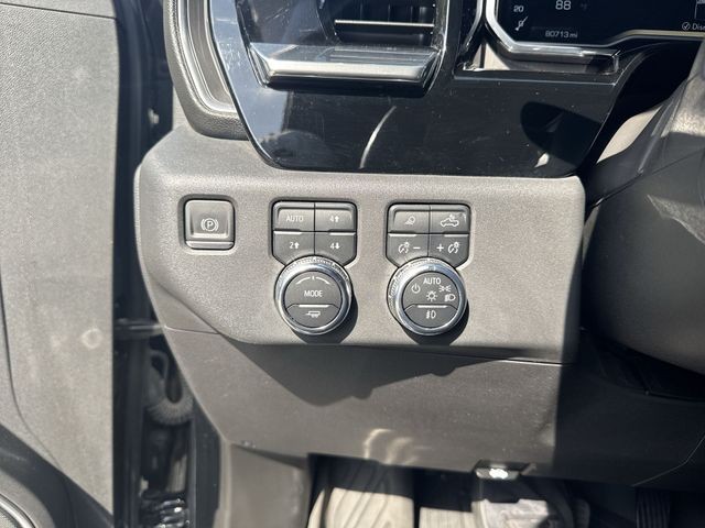 GMC Sierra 1500 Vehicle Full-screen Gallery Image 21