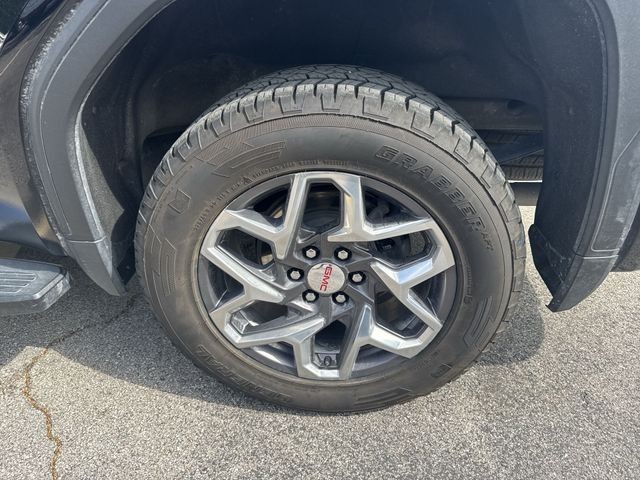 GMC Sierra 1500 Vehicle Full-screen Gallery Image 36