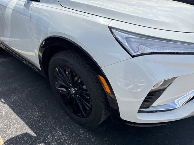 Buick Envista Vehicle Full-screen Gallery Image 06