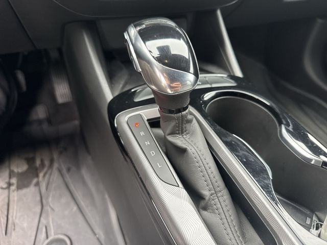 Buick Envista Vehicle Full-screen Gallery Image 19