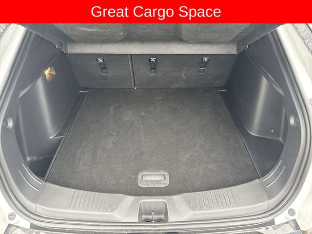 Buick Envista Vehicle Full-screen Gallery Image 28