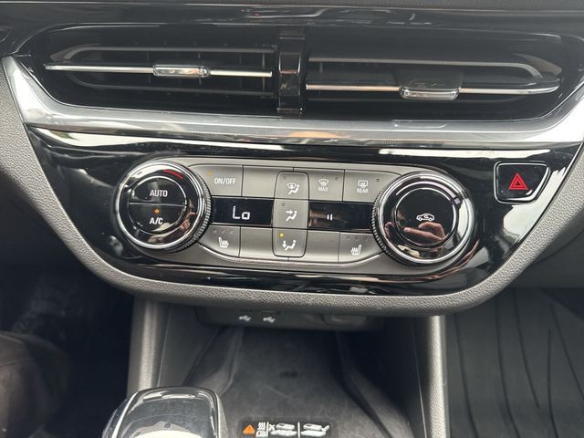 Buick Envista Vehicle Full-screen Gallery Image 37